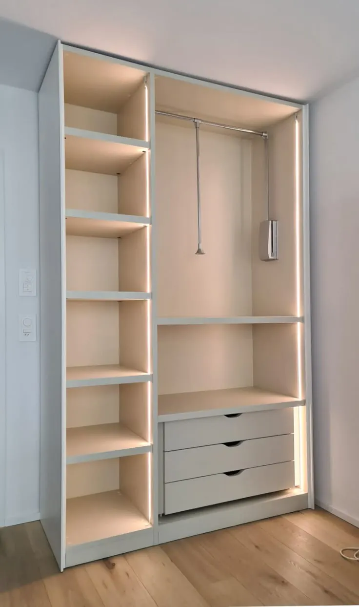 Closet con Retroiluminación LED